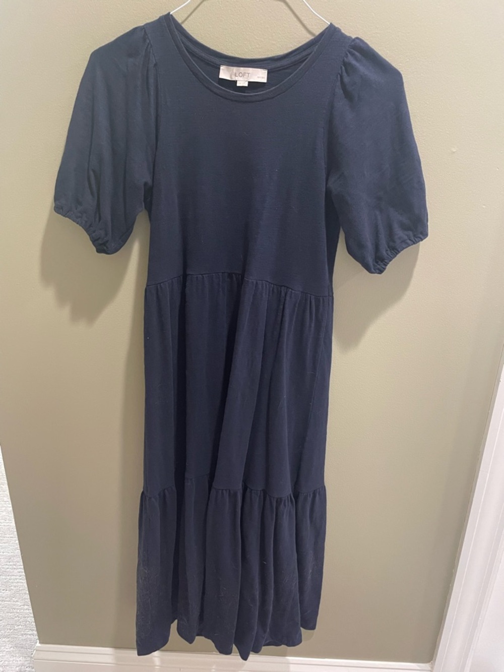 LOFT Navy Puff-Sleeve Tiered Midi Dress